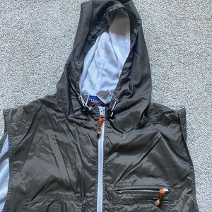 Spaulding Athletic Apparel  armygreen vest w/ hood